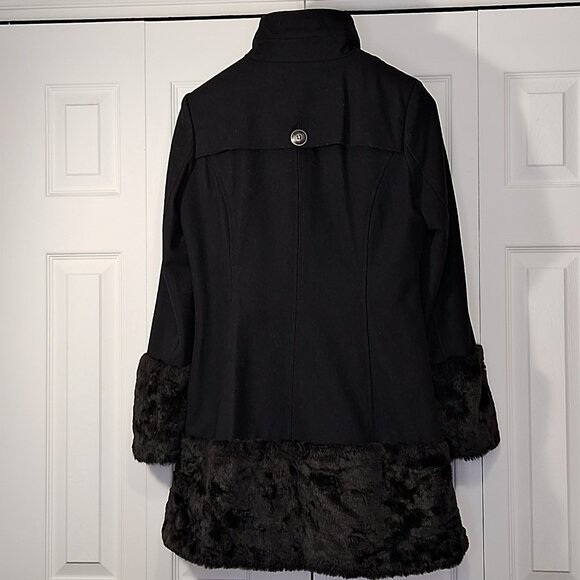 Black Rivet wool-blend and faux fur coat - Picture 2 of 10